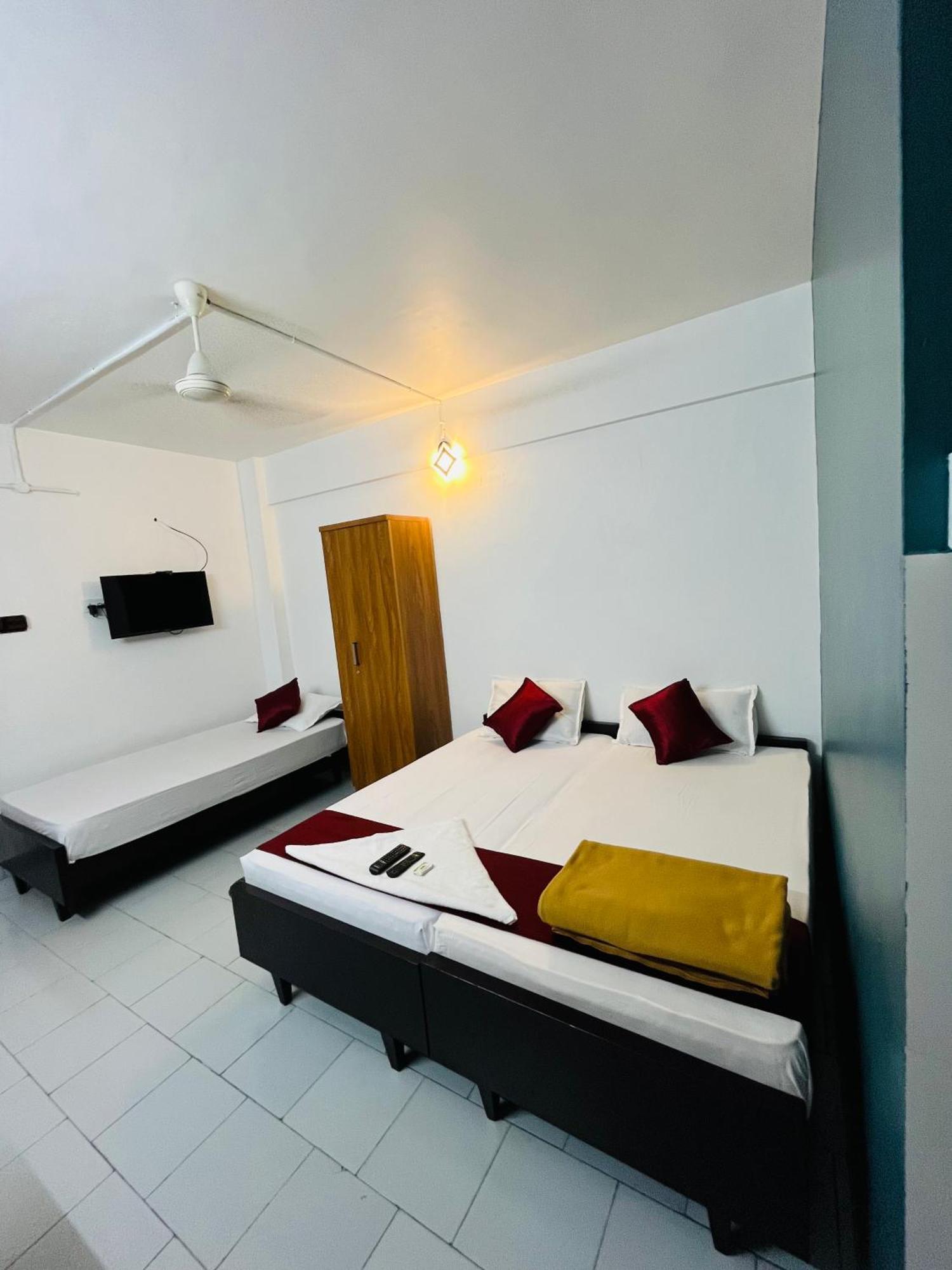 Priya Lodge コージコード エクステリア 写真