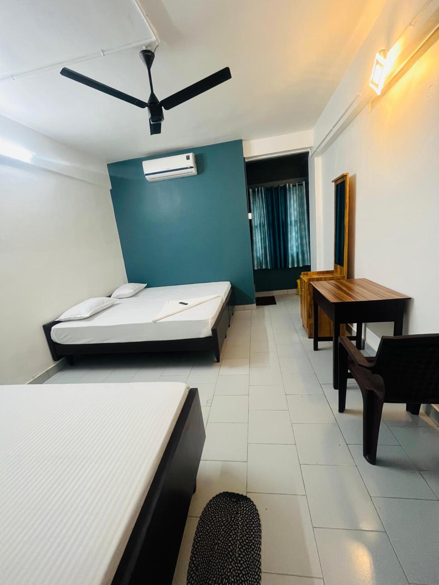 Priya Lodge コージコード エクステリア 写真